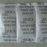 ���b����-���